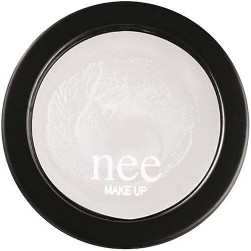  nee Lip Balm Pflegt intensiv und mattiert sanft.