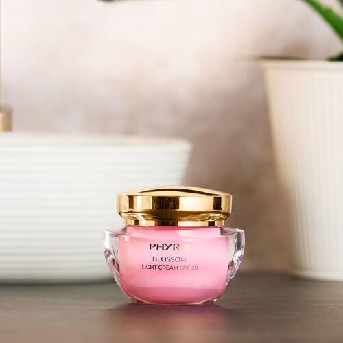 PHYRIS BLOSSOM Light Cream SPF 20 kopen | GRANDEL
